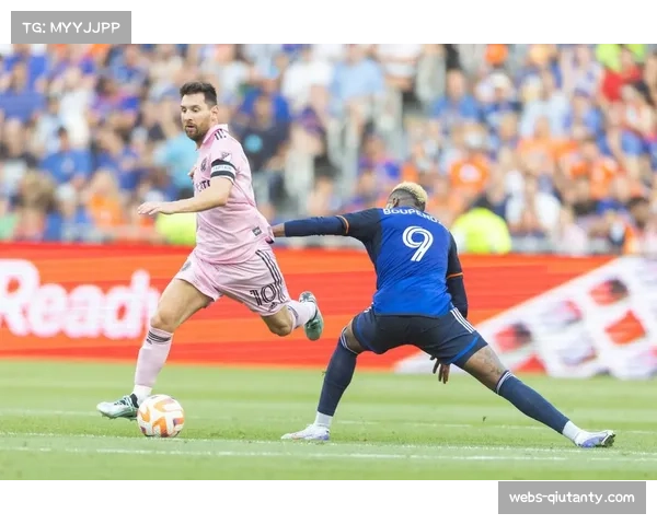 南美洲俱乐部锦标赛，巴西的圣保罗俱乐部在点球决胜中击败阿根廷对手